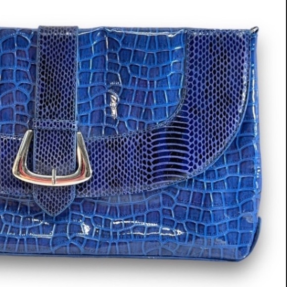 WHITEHOUSEBLACKMARKET Vintage Cobalt Blue Croc Embossed Envelope Clutch - Picture 7 of 9